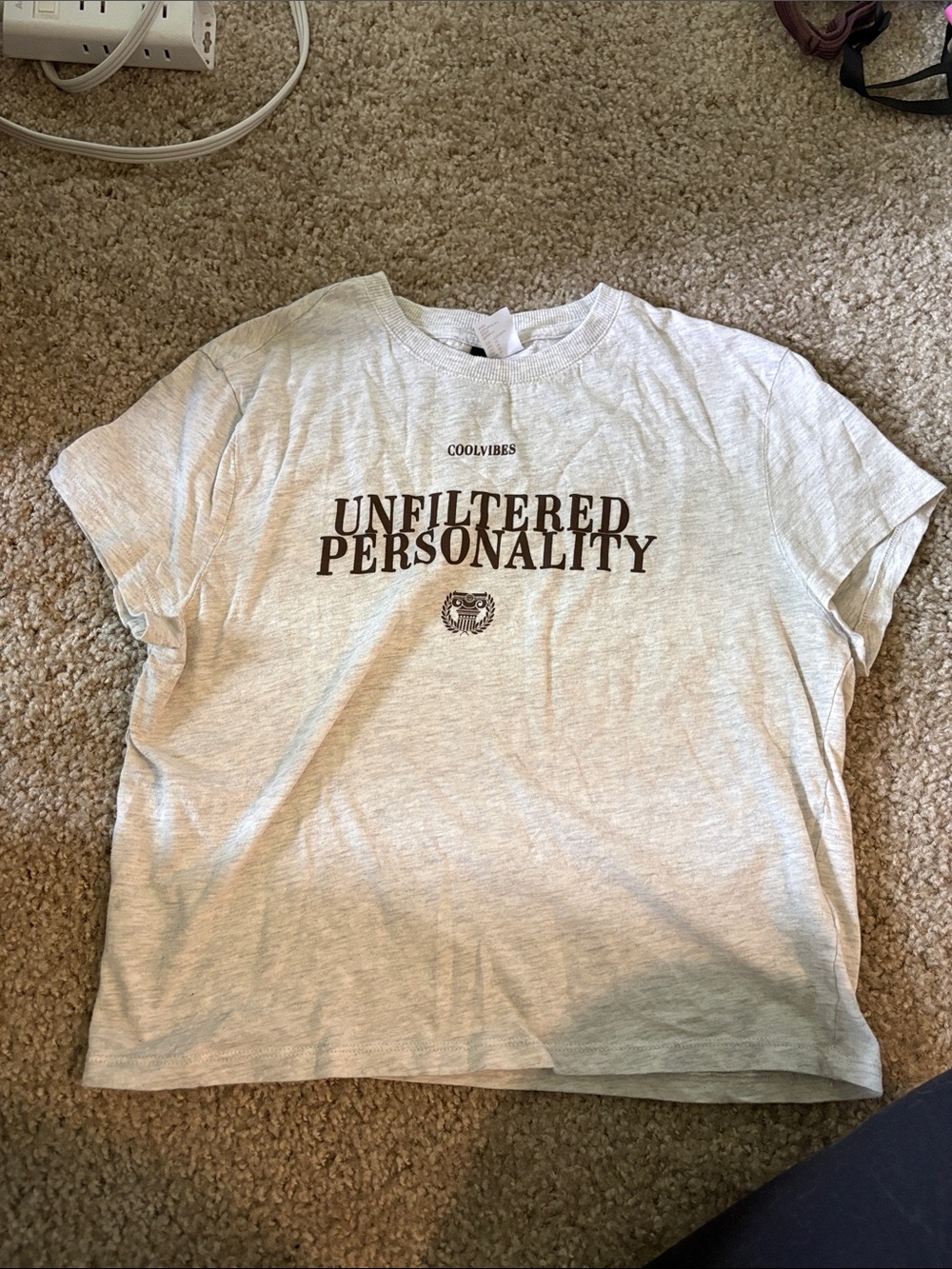 H&M Light Gray 'Unfiltered Personality' Short Sleeve Tee